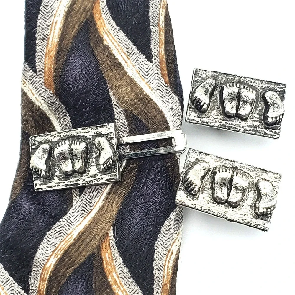 Silver Tone Footprint Cufflinks Tie Clip Baby Feet Toes Bar Clasp Twins Vintage
